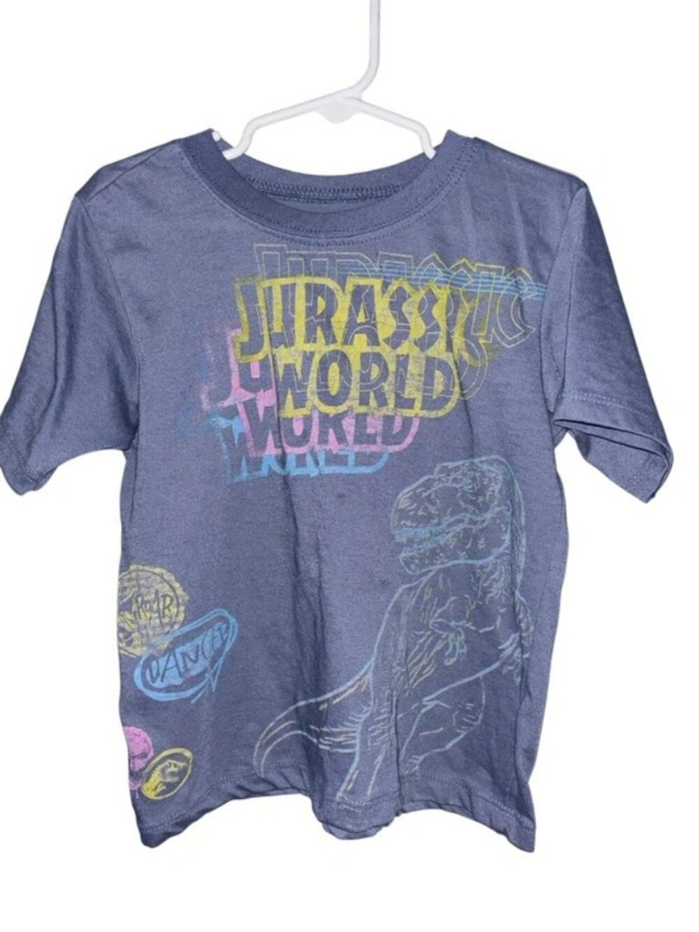 Camiseta Jurassic World dinosaurio niño talla 6